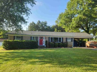 Ciana A.'s lawn care services service result