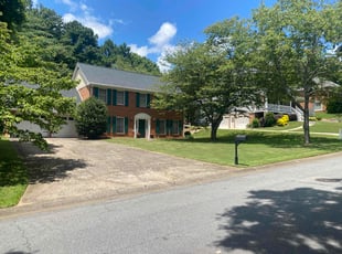 Kelli P.'s lawn care service result