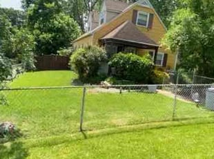 Shannell M.'s lawn service service result
