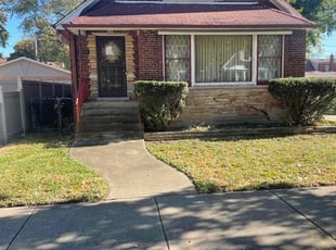 Troy G.'s lawn care service result