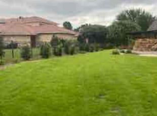 Robert A.'s lawn care services service result