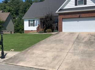 Margaret O.'s turf care service result