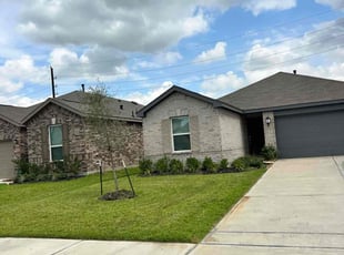 Kristopher C.'s turf maintenance service result
