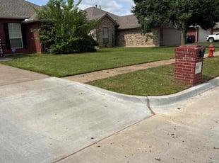 Diana W.'s grass cutting service result