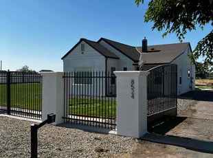 Djuana T.'s lawn service service result