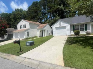 Simon F.'s lawn maintenance service result