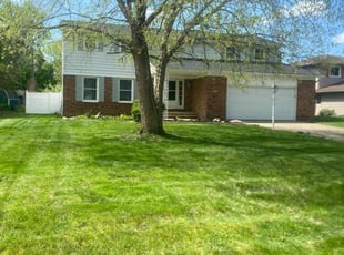 Adam C.'s lawn care services service result