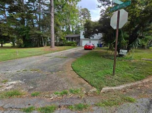 Joseph E.'s turf care service result