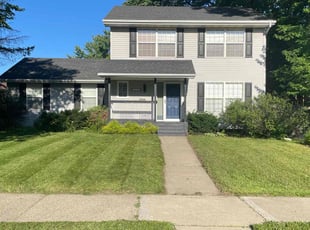 Trevon R.'s lawn care services service result
