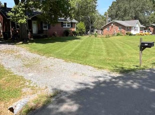 Khara N.'s turf maintenance service result