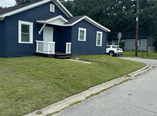 Jeffrey G.'s lawn care services service result