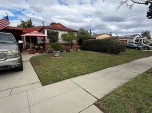 Nicolas T.'s lawn maintenance service result