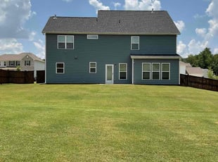 Anthony E.'s lawn maintenance service result