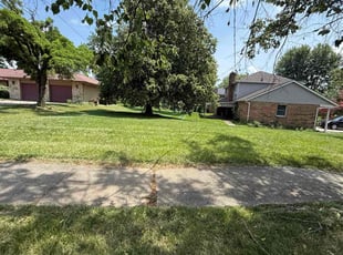 Ruby L.'s lawn maintenance service result