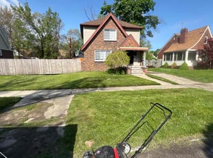 Elizabeth W.'s lawn service service result