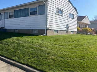 Kelli R.'s turf maintenance service result