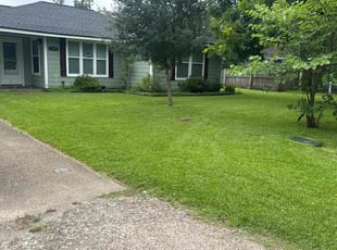 Garett M.'s lawn care service result