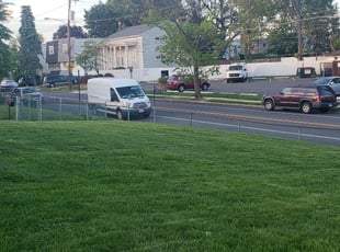 Dayna C.'s lawn care services service result