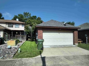 Debbie S.'s lawn service service result