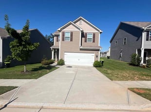 Jeremy H.'s lawn maintenance service result
