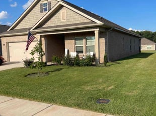 Jennifer M.'s lawn care service result