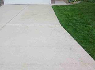 Tori J.'s turf maintenance service result