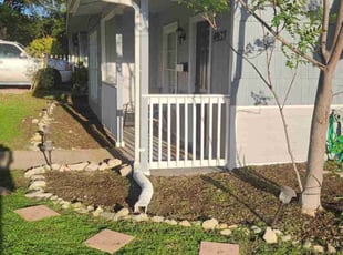 Sara D.'s Flower Bed Weeding service result