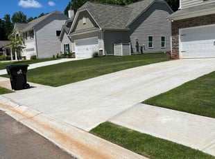 Judy C.'s lawn service service result