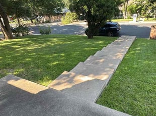 Deborah W.'s grass maintenance service result