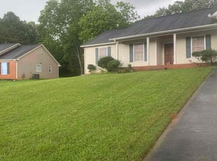 Jennifer B.'s turf maintenance service result