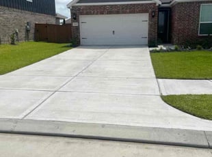 Shawnette I.'s turf maintenance service result