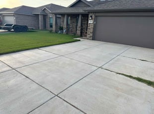 Megan M.'s lawn service service result