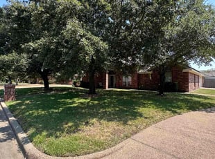 Amy M.'s turf maintenance service result