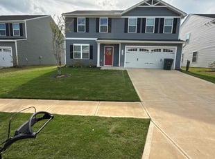 Ikerria S.'s turf care service result