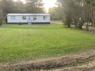 Jack T.'s lawn care services service result