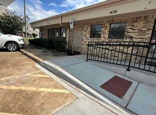 Vickie T.'s Bush Trimming service result