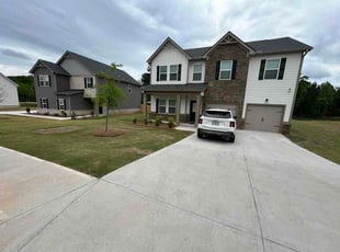 Jared B.'s lawn care services service result