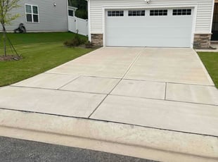 Jessica K.'s lawn care service result