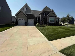 Dan M.'s lawn service service result