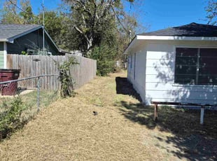 Ari P.'s lawn maintenance service result