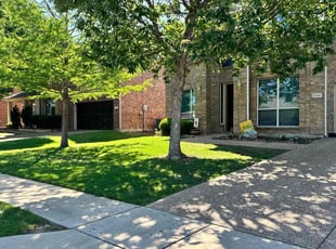 Gloria M.'s turf maintenance service result