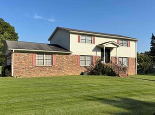 Lisa M.'s turf maintenance service result