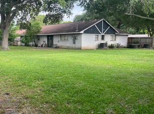 Cindy W.'s grass maintenance service result