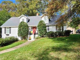 Angelina W.'s Leaf Removal service result