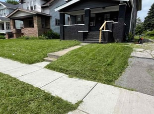 Caroline G.'s turf maintenance service result