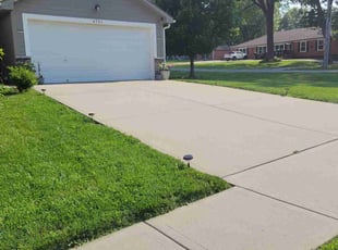 Sally P.'s lawn maintenance service result
