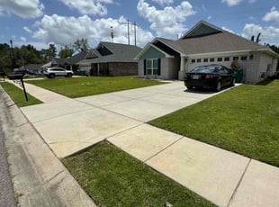 Randall K.'s lawn maintenance service result