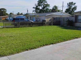 Gwen C.'s landscaping services service result