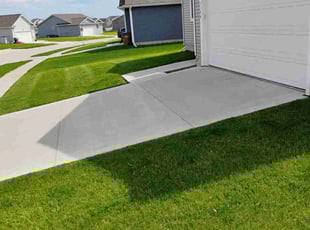 Tyler A.'s grass maintenance service result