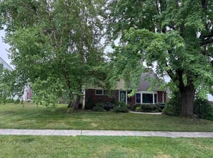 Becky M.'s lawn care services service result